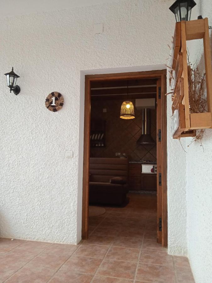 Apartamentos Vilo, Axarquia Rural Los Baños de Vilo Dış mekan fotoğraf