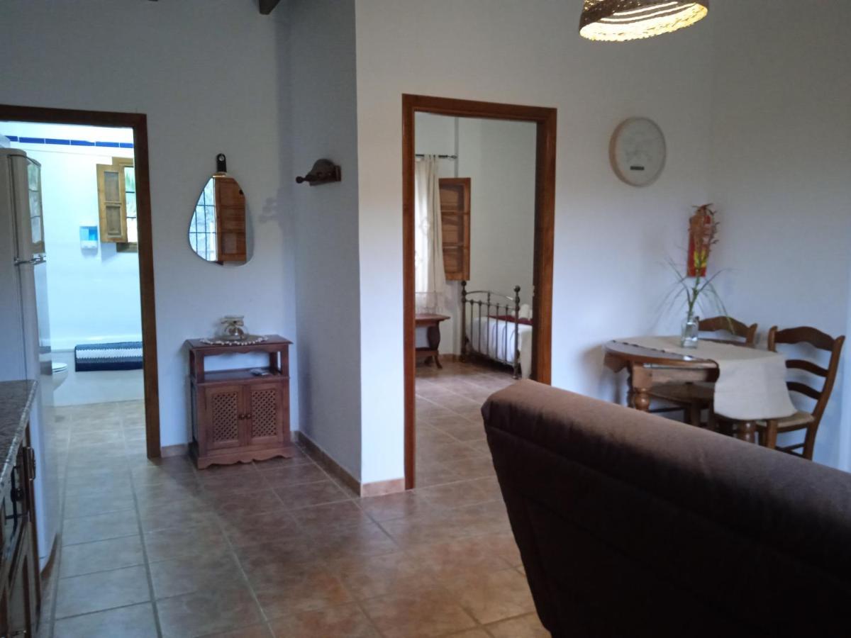 Apartamentos Vilo, Axarquia Rural Los Baños de Vilo Dış mekan fotoğraf